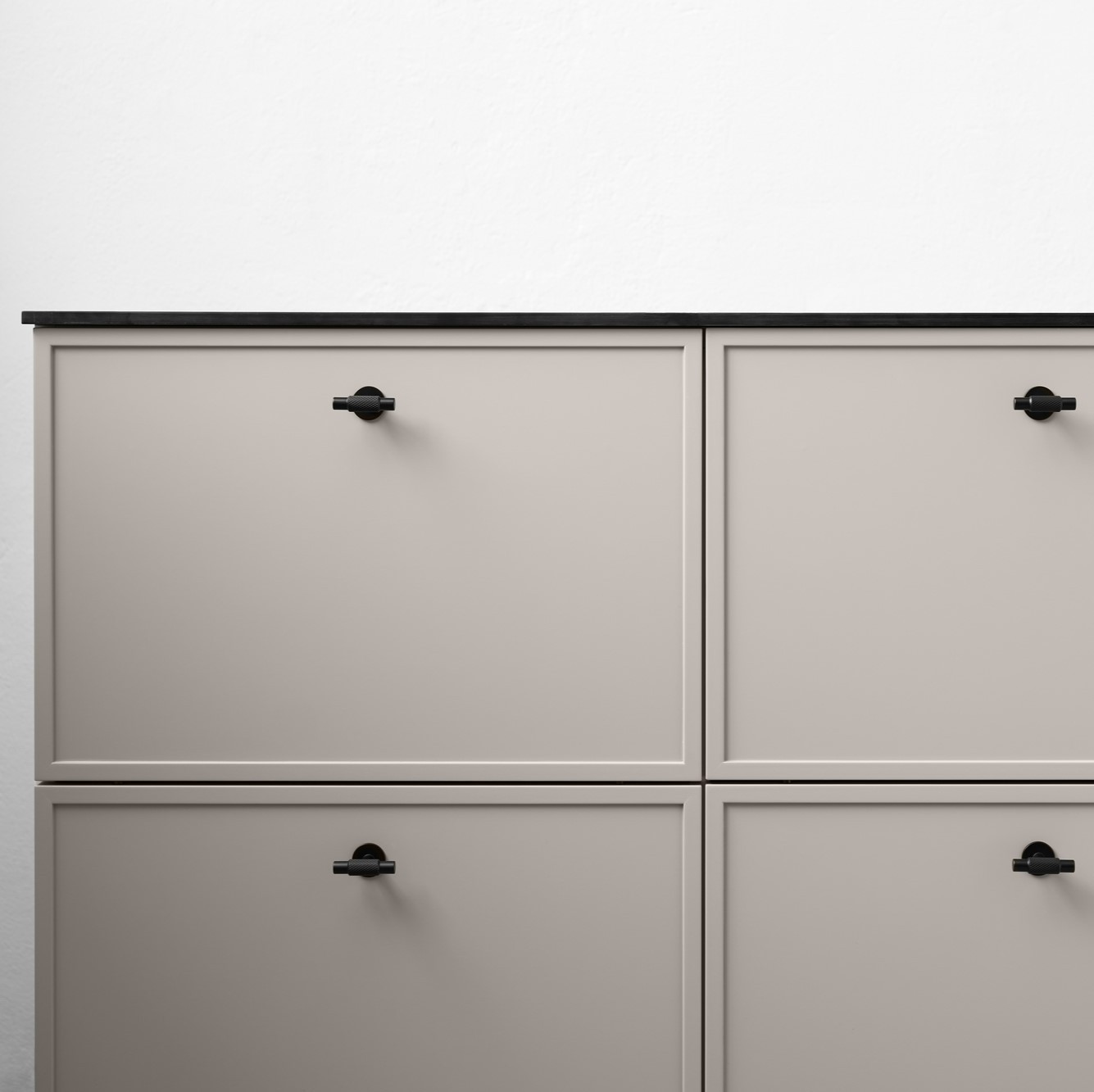 Bouton d'armoire en métal Notre-Dame noir 34 mm