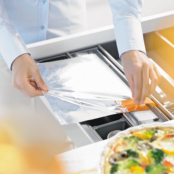 Distributeur de papier d'aluminium pour tiroir de cuisine | Distributeur de rouleau d'aluminium – Organisateur de couteaux coulissant dissimulant avec cutter et étiquette, emballage PP, distributeur